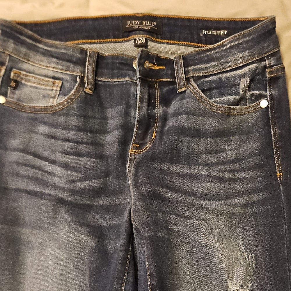 Judy Blue Straight Leg Blue Jeans with Vintage Wash